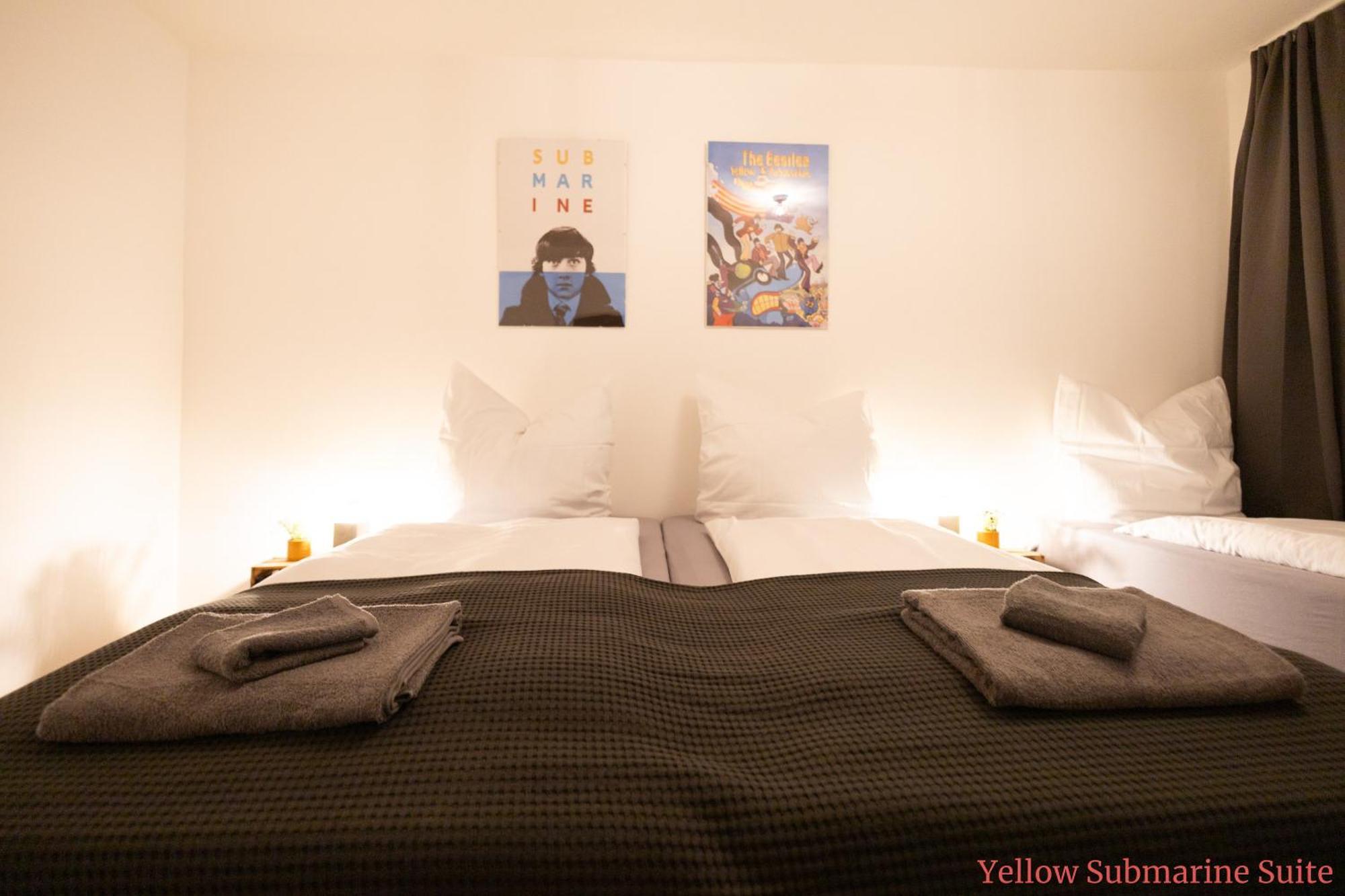 Ko-Living - Beatles Und Banksy Suites & Studios Am Eselsbrunnen - Altstadt - Kueche Halle  Ngoại thất bức ảnh
