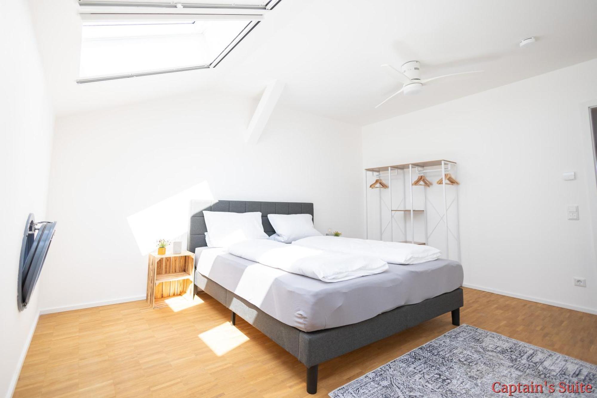 Ko-Living - Beatles Und Banksy Suites & Studios Am Eselsbrunnen - Altstadt - Kueche Halle  Ngoại thất bức ảnh
